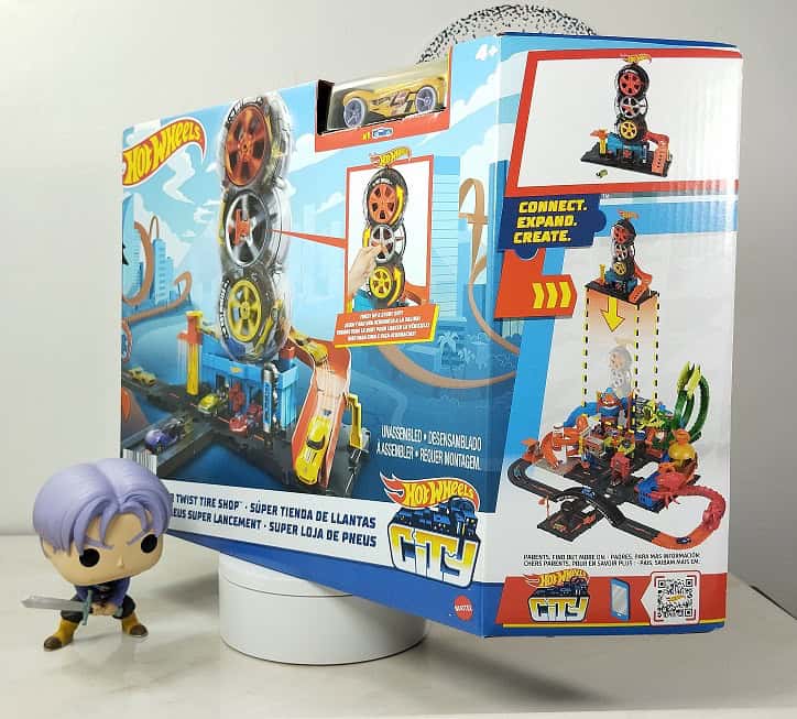 Pista Hot Wheels Tienda de Neumáticos Super City con Auto - Image 6