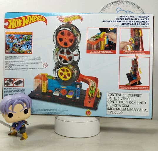 Pista Hot Wheels Tienda de Neumáticos Super City con Auto - Image 8