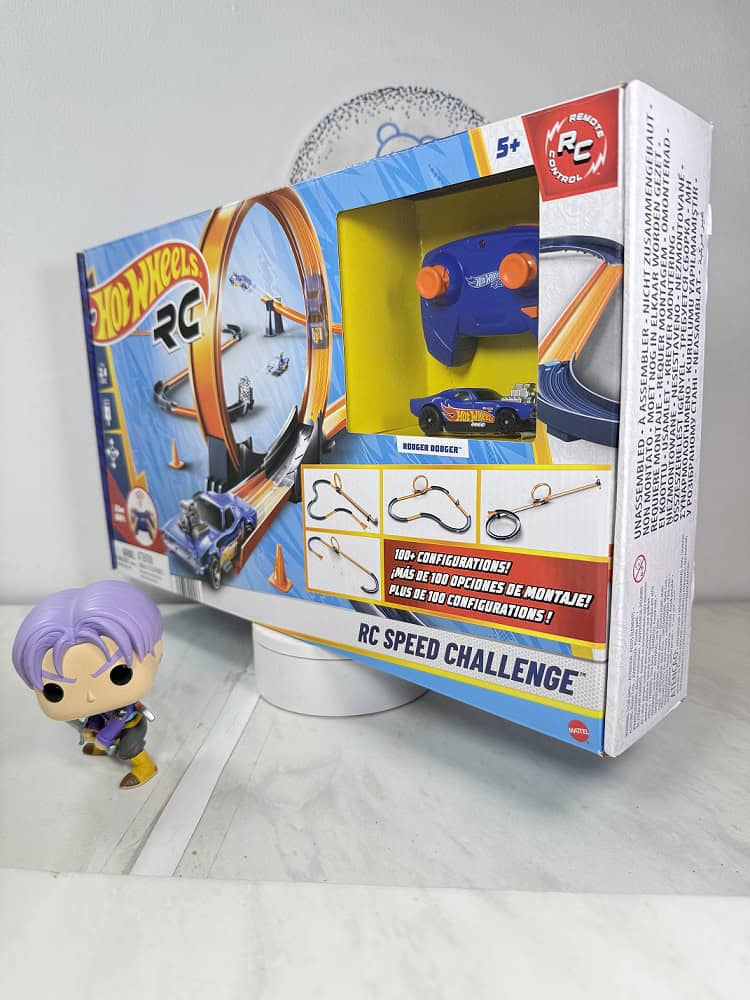 Juego de Pistas RC Hot Wheels con Vehículo y 30 Piezas - Image 8